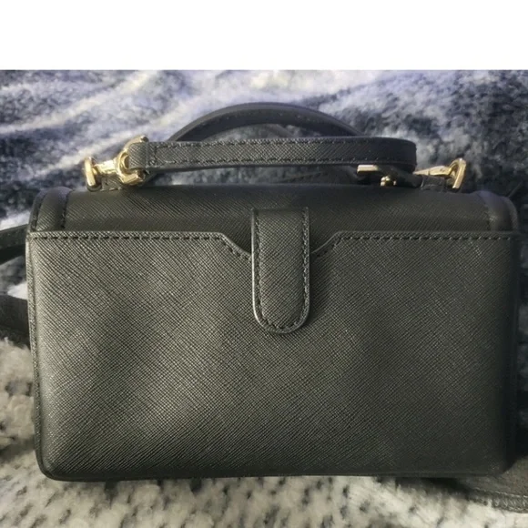 Women's Michael Kors Jet Set Charm Small Top-Handle Phone Black Cross-body Bag